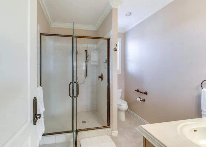 Spacious Luxe W/ Access In Mohave! Fort Mohave