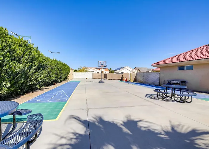 Spacious Luxe W/ Access In Mohave! Holiday home Fort Mohave