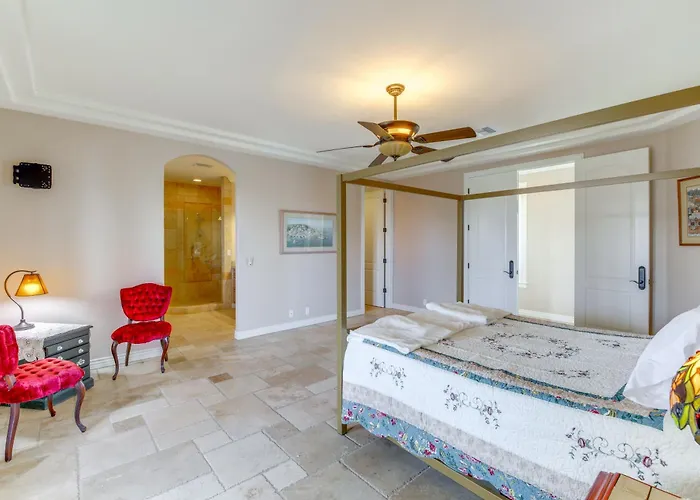 Spacious Luxe W/ Access In Mohave! Holiday home